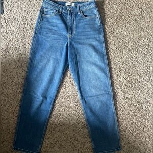 Abercrombie and fitch high rise mom jeans